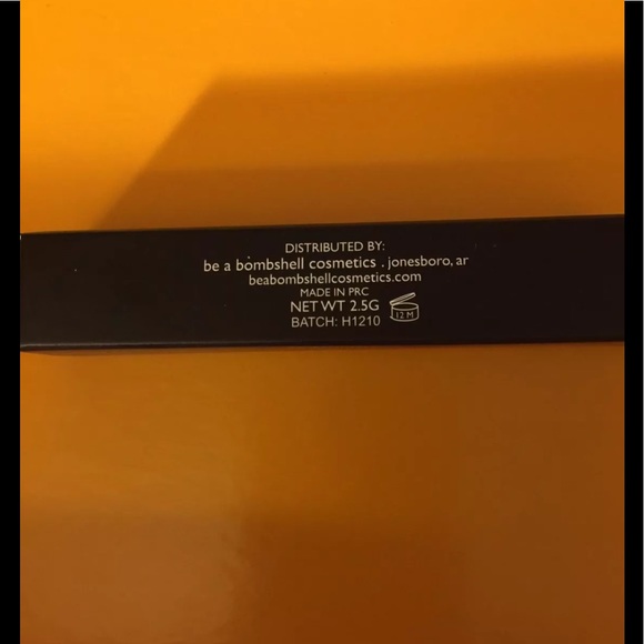 Be A Bombshell Lip Crayon In Versailles Full Sz - Picture 3 of 4